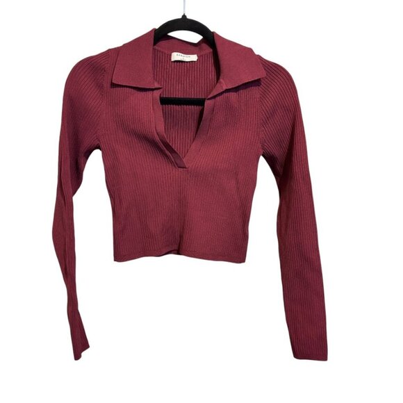Aritzia Babaton Excerpt Sculpt Knit Polo Ribbed Long Sleeve Crop Top Burgundy - Picture 2 of 7